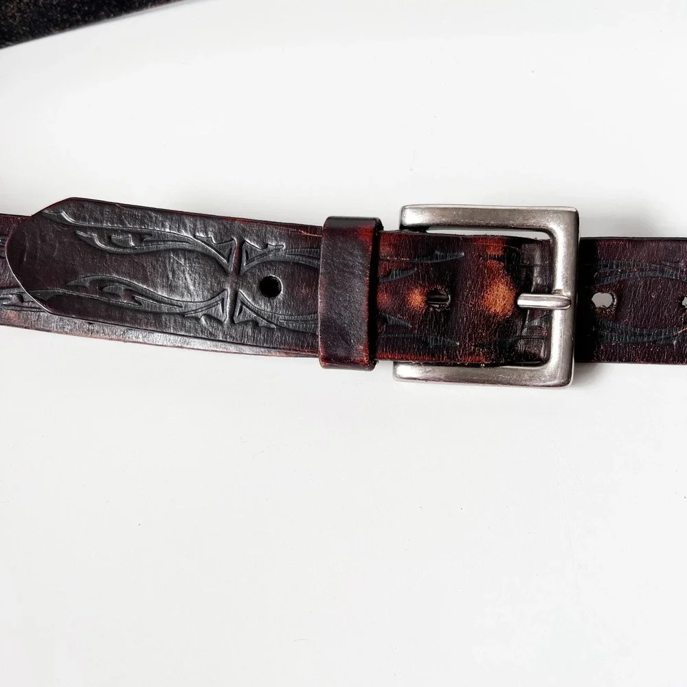 Vintage Levi's Leather Belt XL 42-44 Brown Tribal Embossed Distressed Biker Snap
